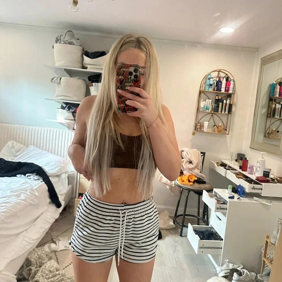 H&M shorts S - Picture 4 of 10